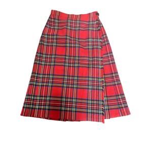 Vintage Kilt  wrap Skirt Borderglen Made in Scotland Red Plaid Tartan Pleated.